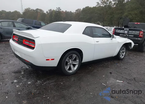 2018 Dodge Challenger Sxt из США, поврежденный, VIN 2C3CDZAG0JH263172